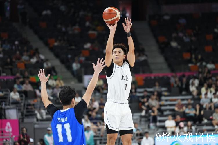 张知垚27分13板董灏21分12板6助 上海109-82湖北