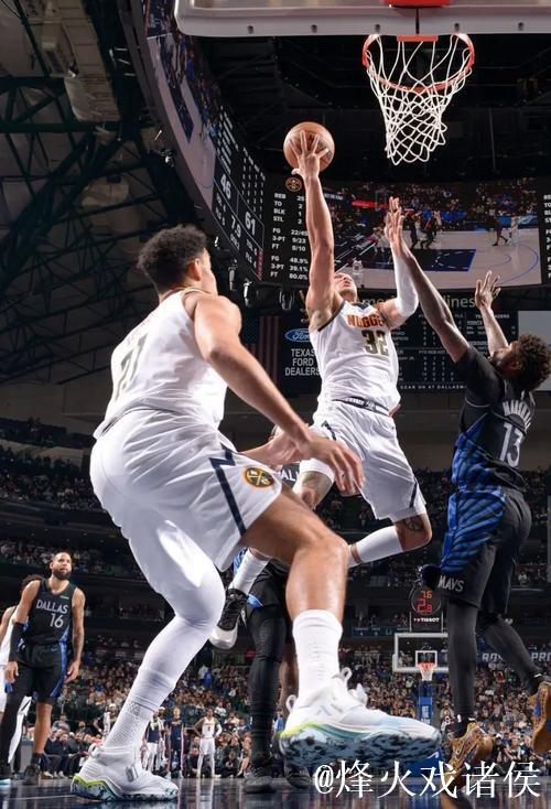 戈登穿361°AG6砍22+6+3助掘金胜独行侠 戈登穿361°AG6砍22+6+3助掘金胜独行侠