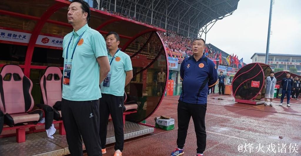 中甲两队换帅:日本教练接手平果 深足名宿重回南狮 中甲两队换帅:日本教练接手平果 深足名宿重回南狮